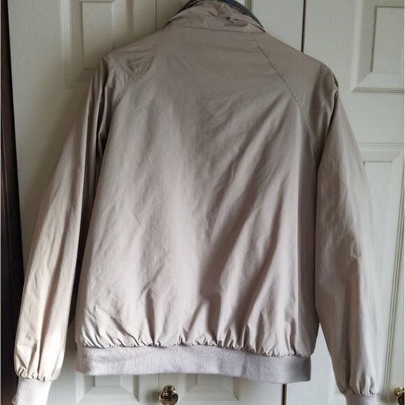 St. Johns Bay Tan Coat Size Medium - Picture 5 of 6